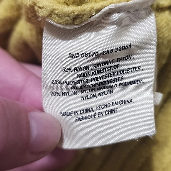 ANTHROPOLOGIE MOTH Tisbury Turtleneck Sweater Yellow Size XS - Picture 9 of 11